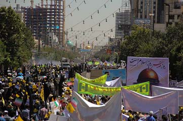 آغاز راهپیمایی پرشکوه قدس در خراسان رضوی همزمان با سراسر کشور